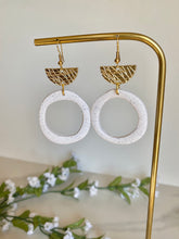 Load image into Gallery viewer, Penelope Abstract Hoops